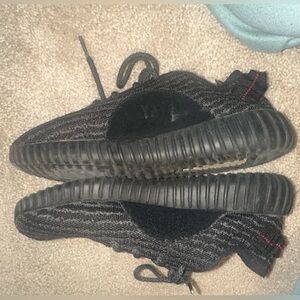 YEEZY 350 BOOST PIRATE BLACK 2015